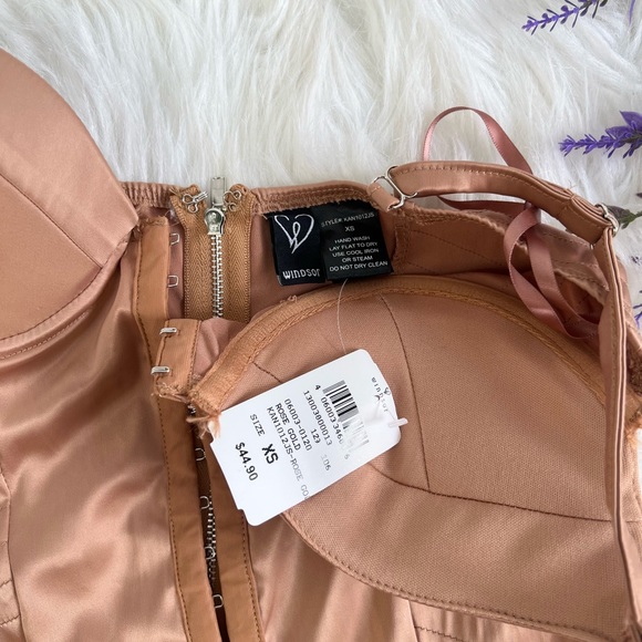 Windsor Corset Bodysuit - Picture 6 of 7